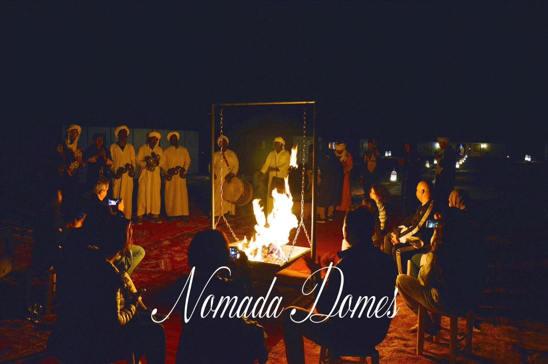 ホテル Nomada Domes Camp With Airco メルズーガ エクステリア 写真